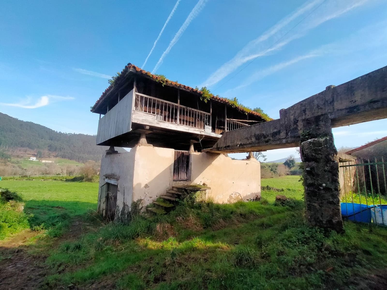 5 soveværelse Byhus til salg i Cudillero - € 125.000 (Ref: 8095913)