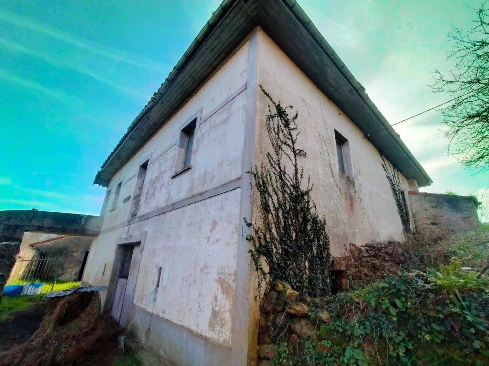 5 soveværelse Byhus til salg i Cudillero - € 125.000 (Ref: 8095913)