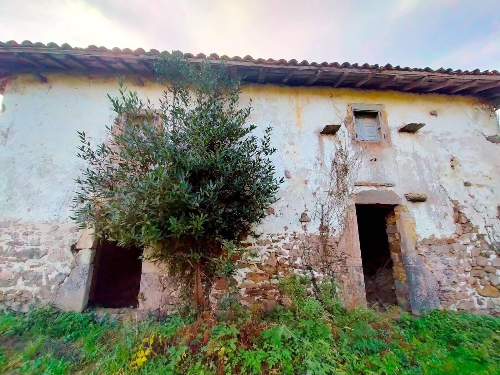 5 soveværelse Byhus til salg i Cudillero - € 125.000 (Ref: 8095913)