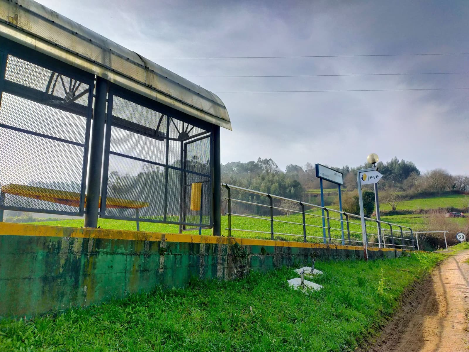 5 soveværelse Byhus til salg i Cudillero - € 125.000 (Ref: 8095913)