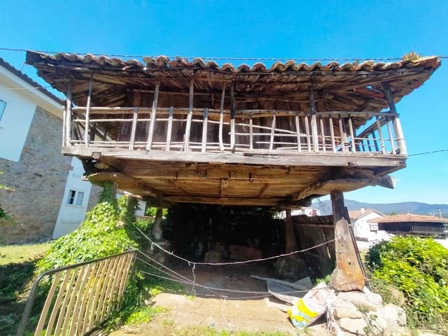 Undeveloped Land for sale in Pravia - € 72,000 (Ref: 8290247)