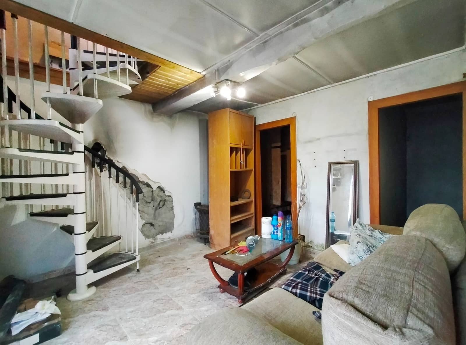 3 soveværelse Byhus til salg i Pravia med garage - € 80.000 (Ref: 8358382)