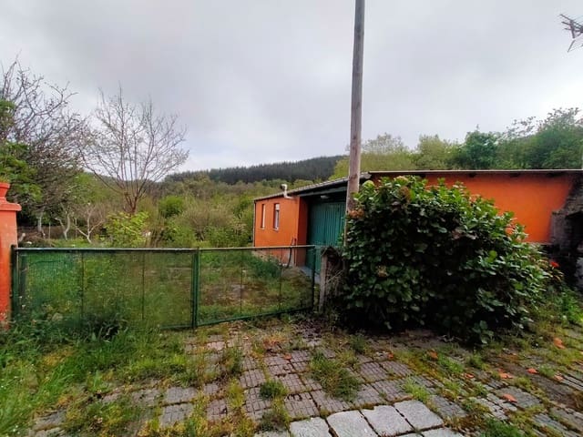 3 camera da letto Casa in vendita in Pravia con garage - 80.000 € (Rif: 8358382)