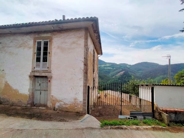 5 makuuhuone Maalaistalo myytävänä paikassa Pravia mukana 
autotalli - 135 000 € (Ref: 8480603)