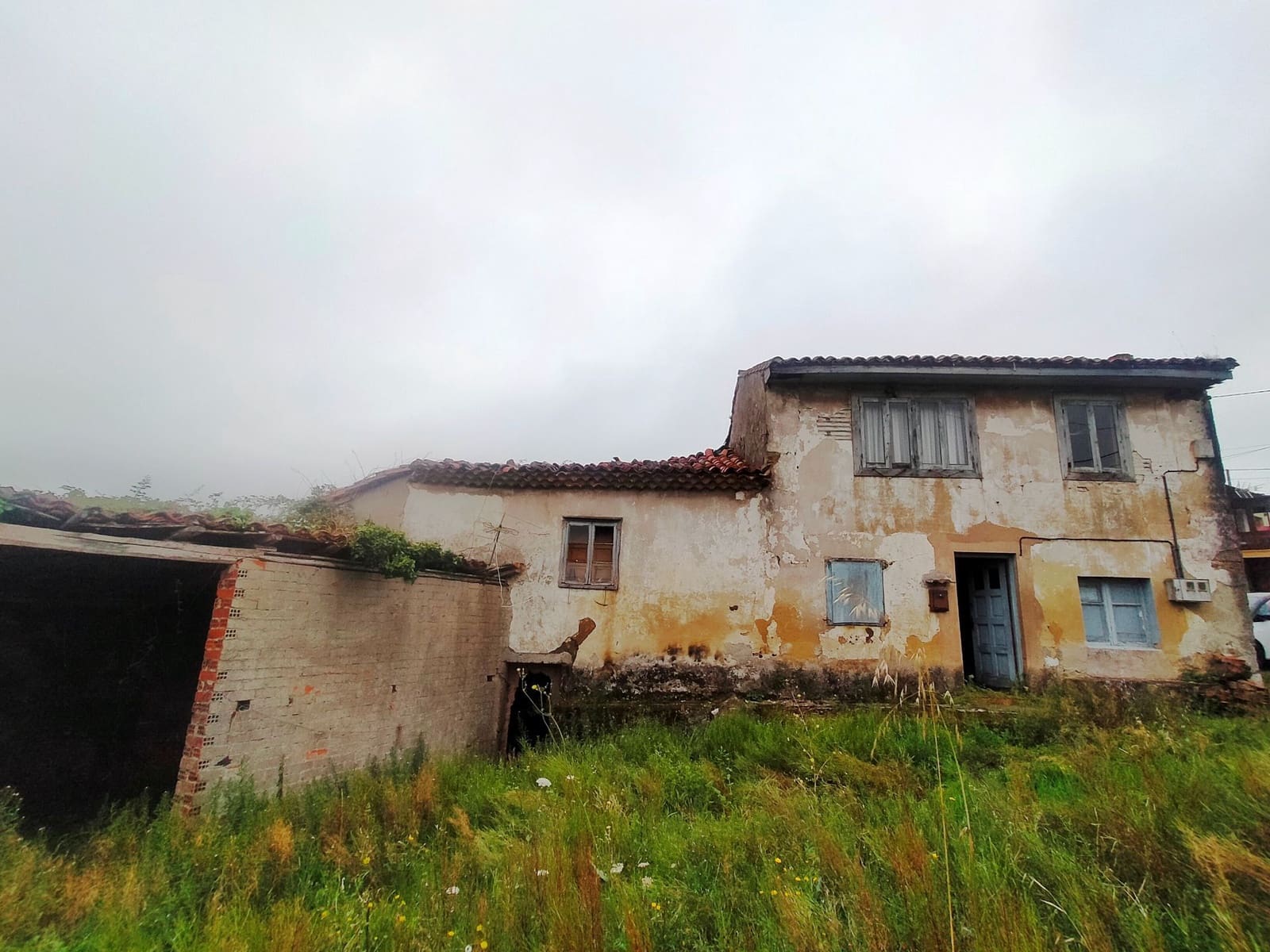 2 quarto Casa em Banda para venda em Cudillero - 120 000 € (Ref: 8499921)