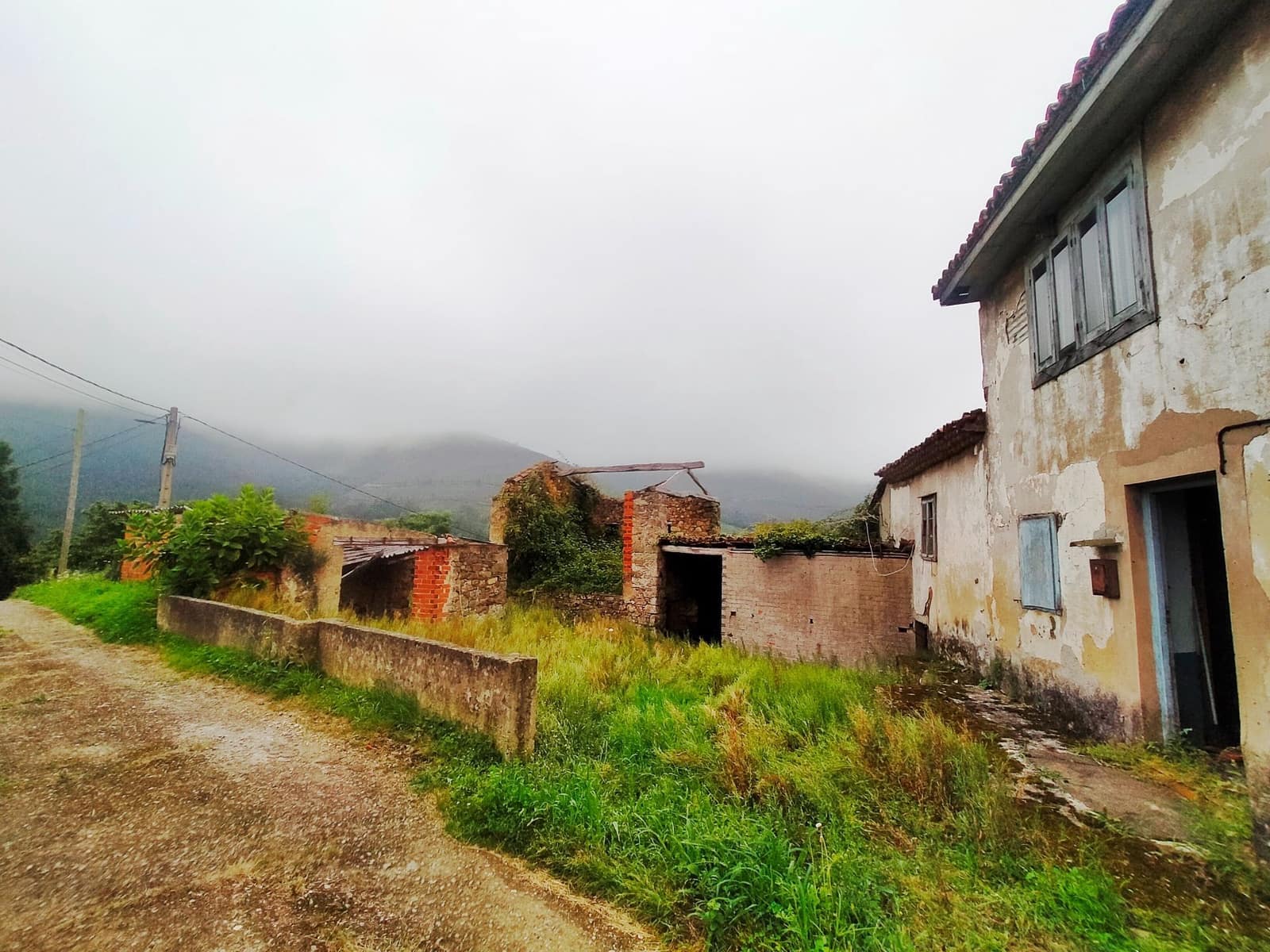 2 quarto Casa em Banda para venda em Cudillero - 120 000 € (Ref: 8499921)
