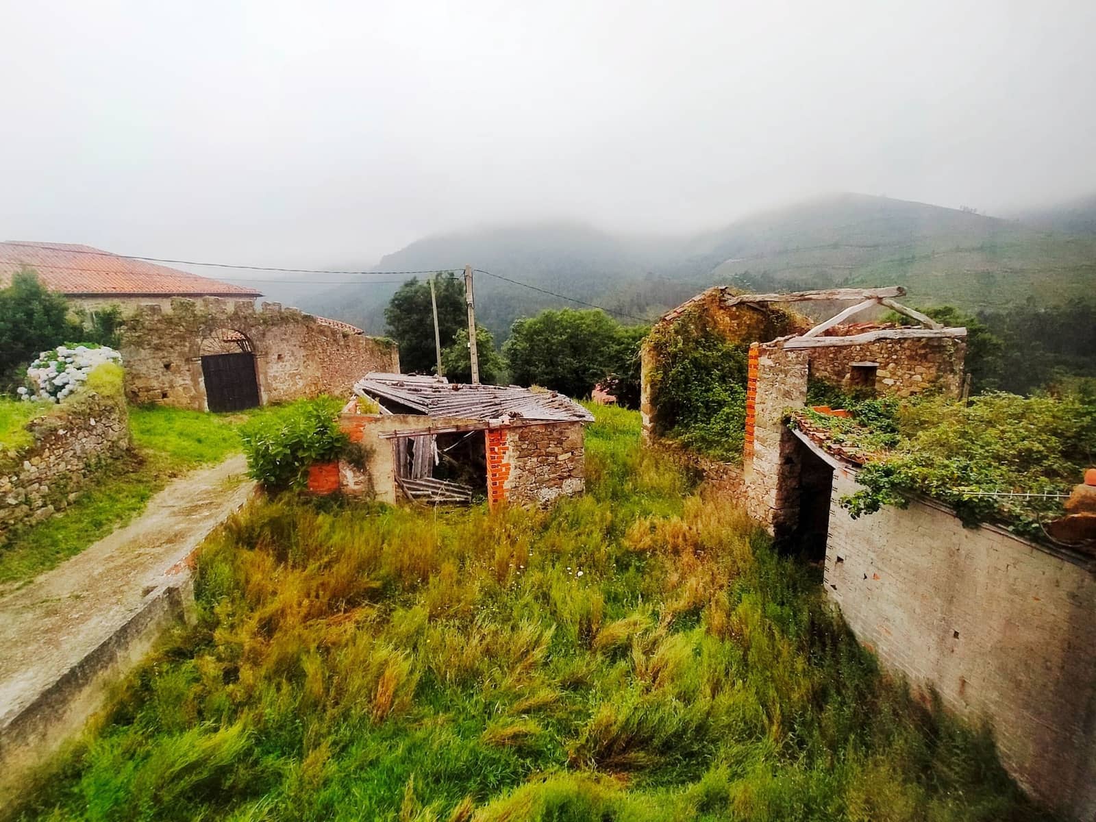 2 quarto Casa em Banda para venda em Cudillero - 120 000 € (Ref: 8499921)