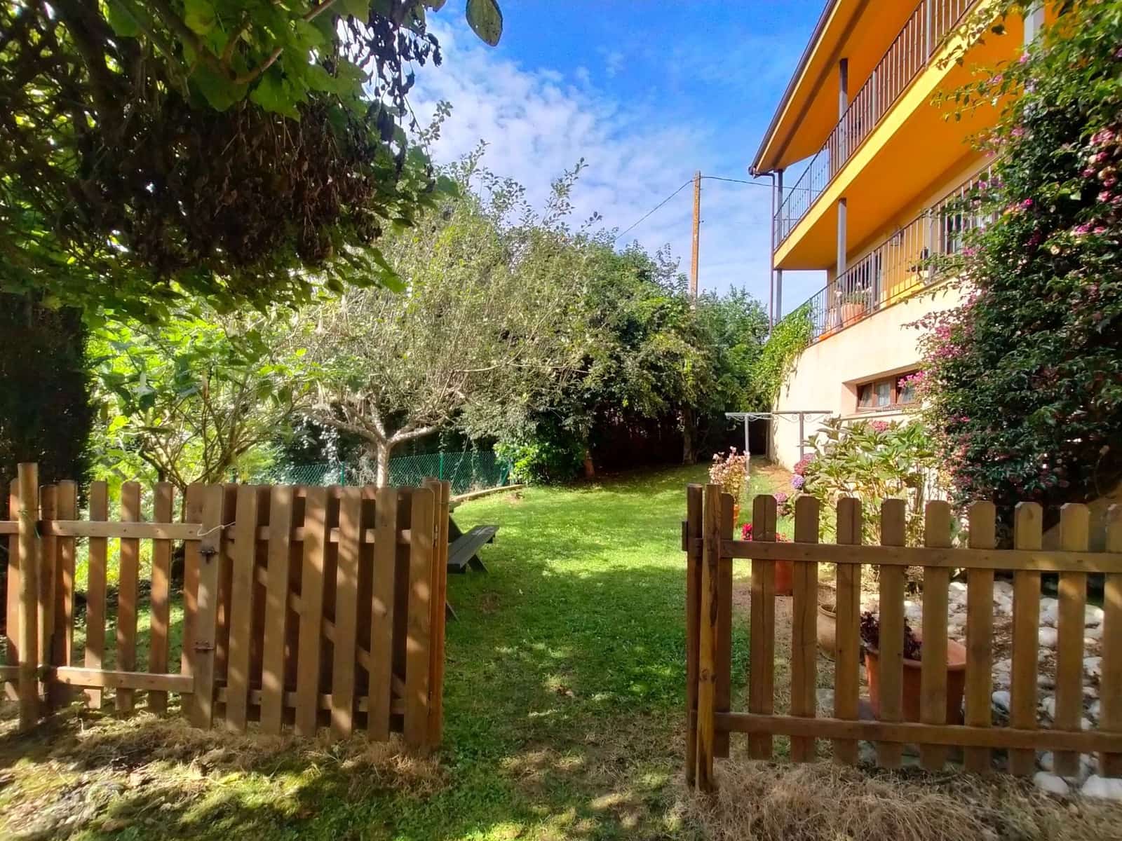 7 soveværelse Villa til salg i Cudillero med garage - € 550.000 (Ref: 8564520)