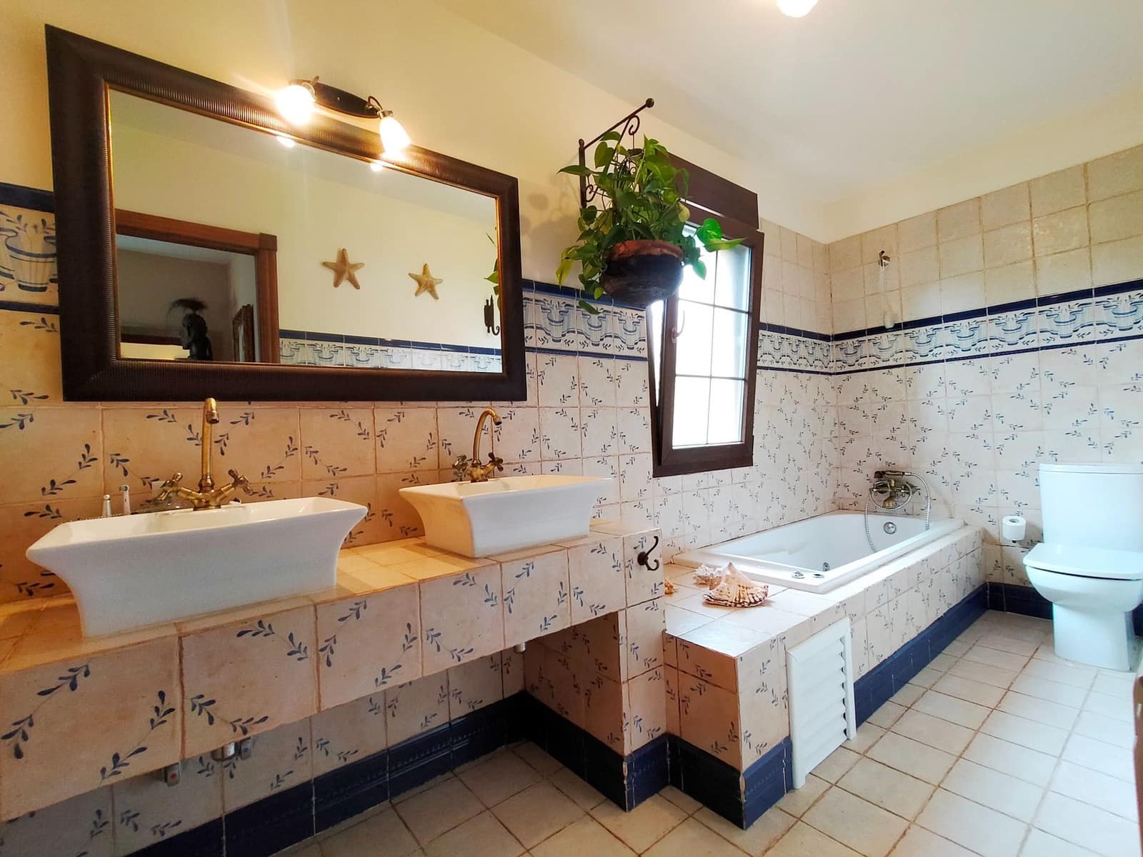 7 soveværelse Villa til salg i Cudillero med garage - € 550.000 (Ref: 8564520)