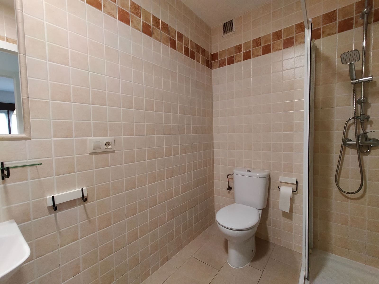 7 soveværelse Villa til salg i Cudillero med garage - € 550.000 (Ref: 8564520)