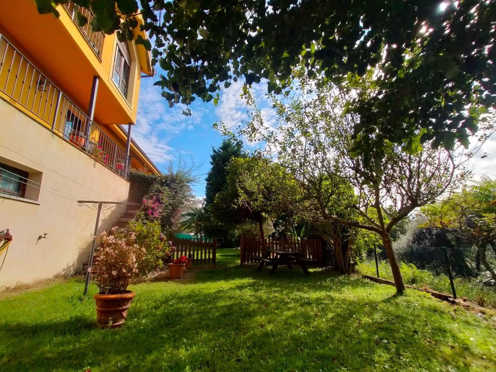 7 soveværelse Villa til salg i Cudillero med garage - € 550.000 (Ref: 8564520)