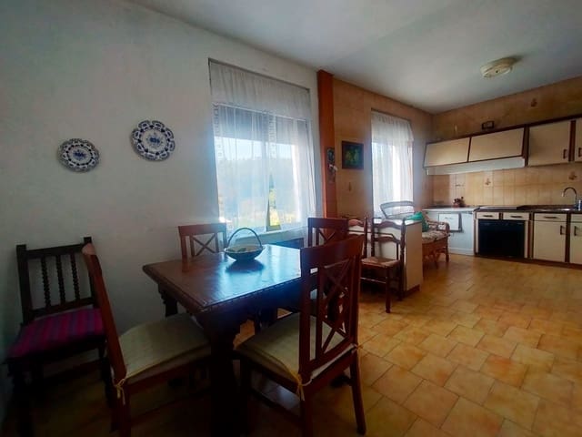 6 soveværelse Villa til salg i Pravia med garage - € 245.000 (Ref: 8567829)