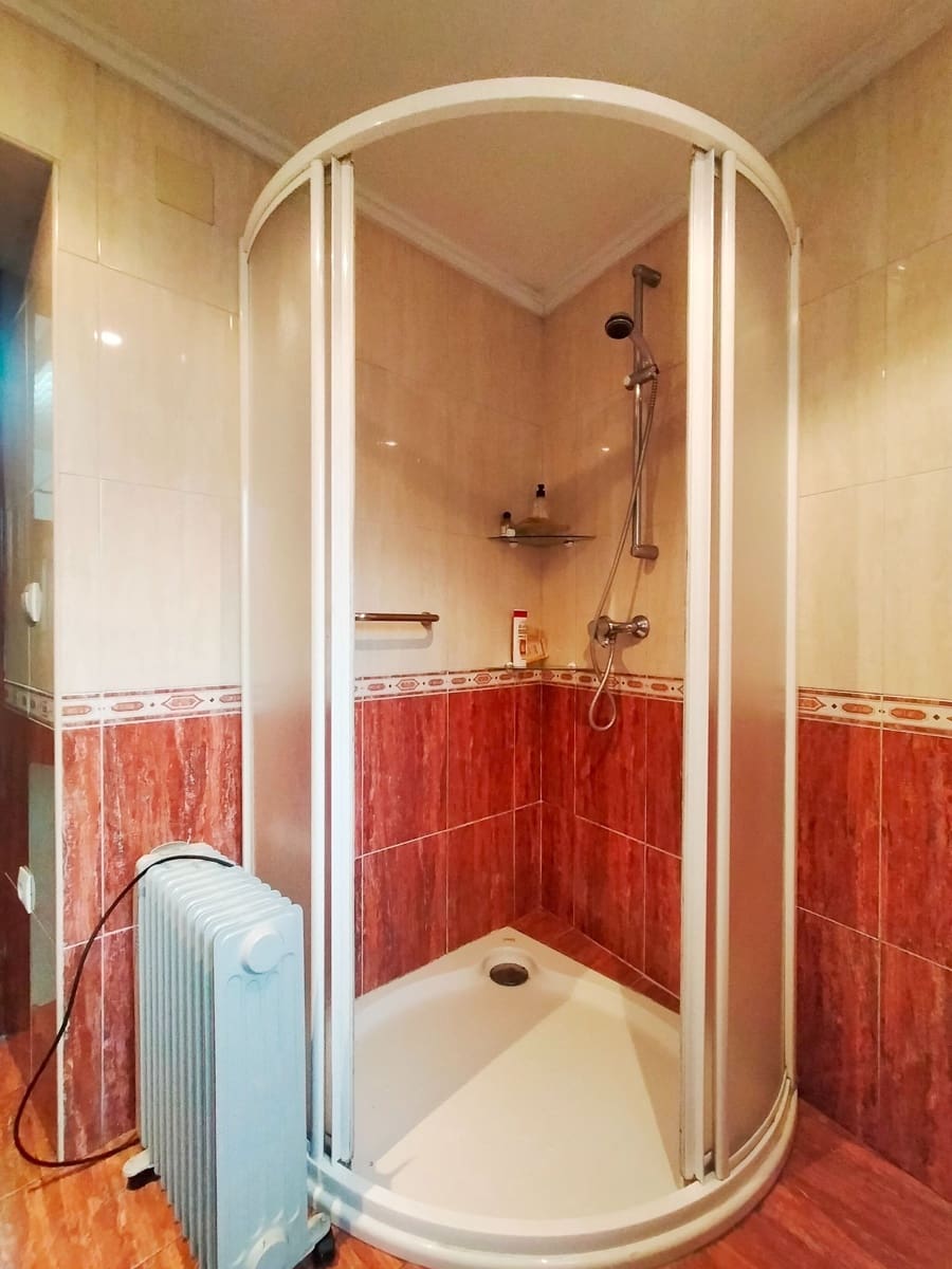 5 soveværelse Villa til salg i Pravia med garage - € 290.000 (Ref: 8874102)