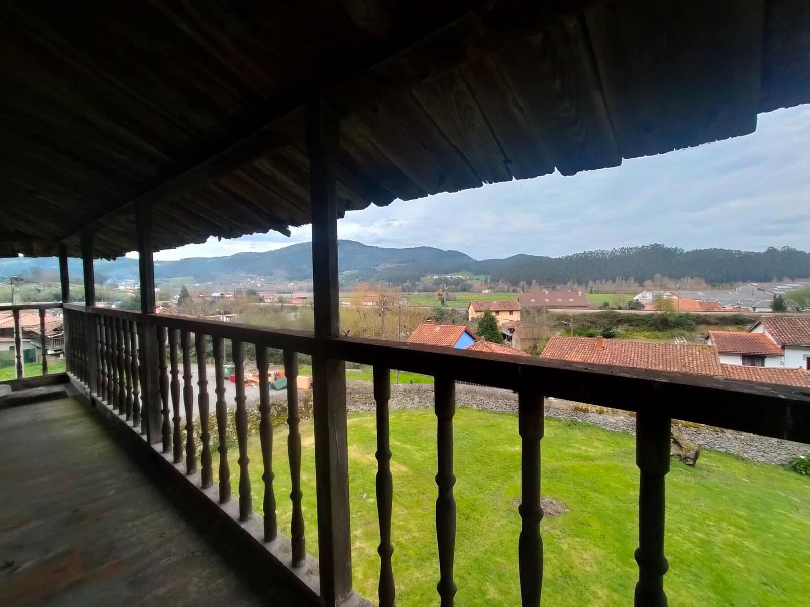 5 soveværelse Villa til salg i Pravia med garage - € 290.000 (Ref: 8874102)