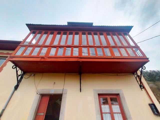 5 soveværelse Villa til salg i Pravia med garage - € 290.000 (Ref: 8874102)