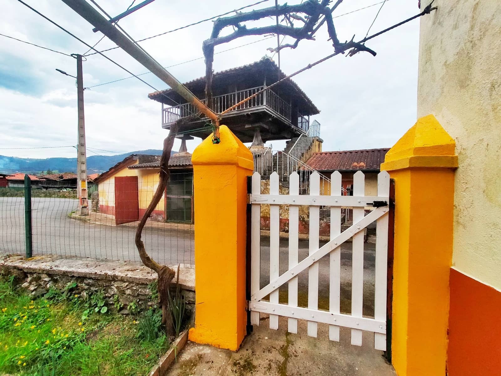 5 soveværelse Villa til salg i Pravia med garage - € 290.000 (Ref: 8874102)