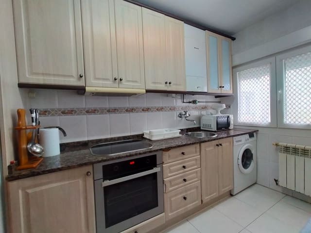 3 camera da letto Appartamento in vendita in Pravia - 90.000 € (Rif: 8874103)