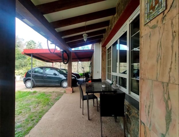 8 soveværelse Villa til salg i Pravia med garage - € 325.000 (Ref: 8887527)