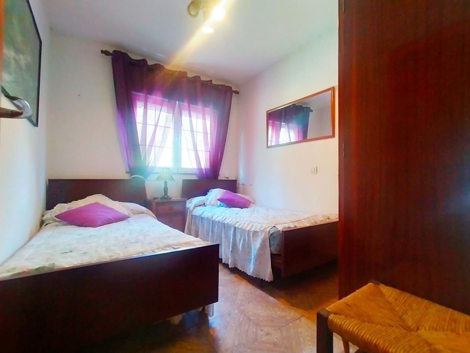 8 soveværelse Villa til salg i Pravia med garage - € 325.000 (Ref: 8887527)