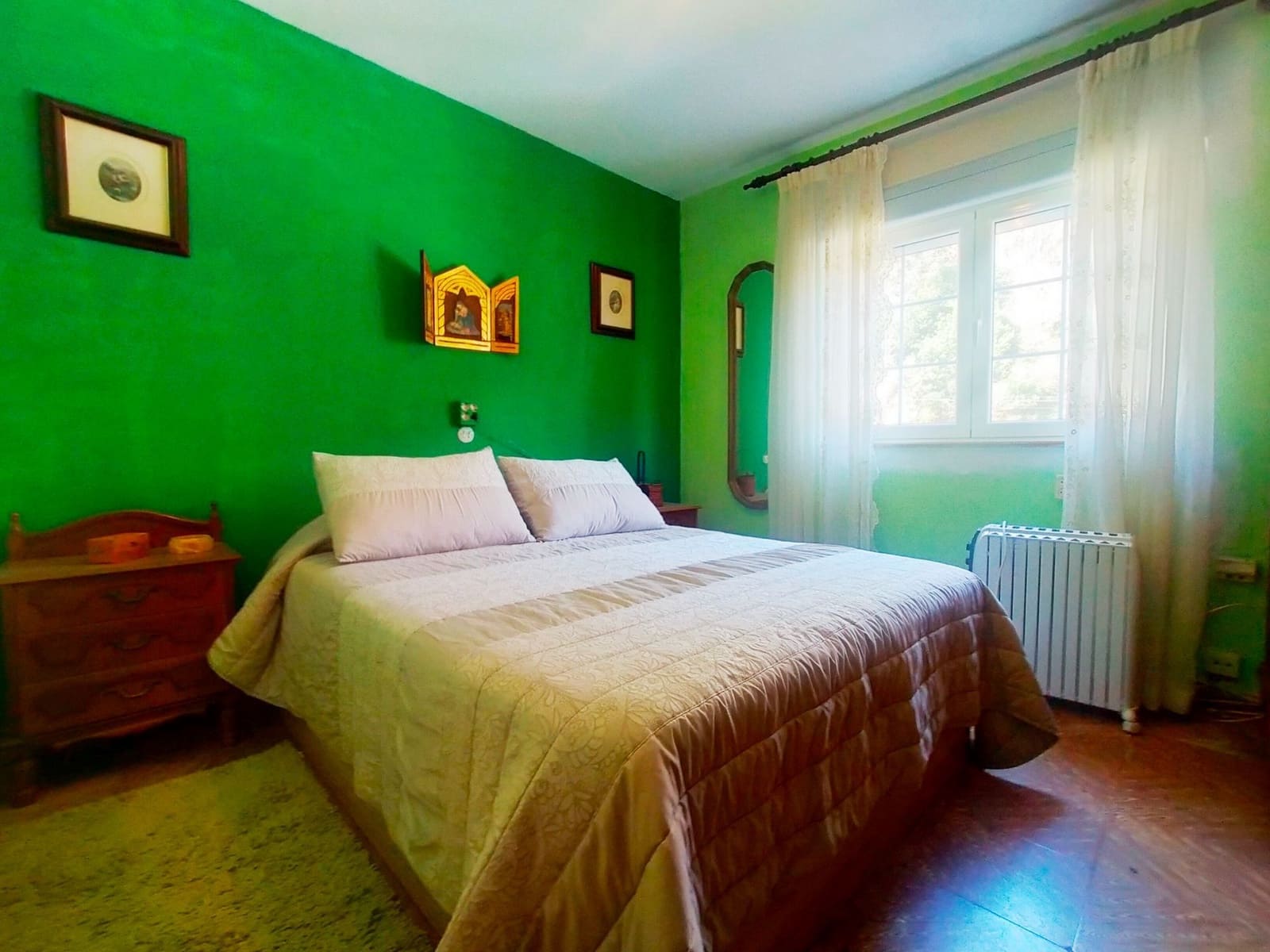 8 soveværelse Villa til salg i Pravia med garage - € 325.000 (Ref: 8887527)