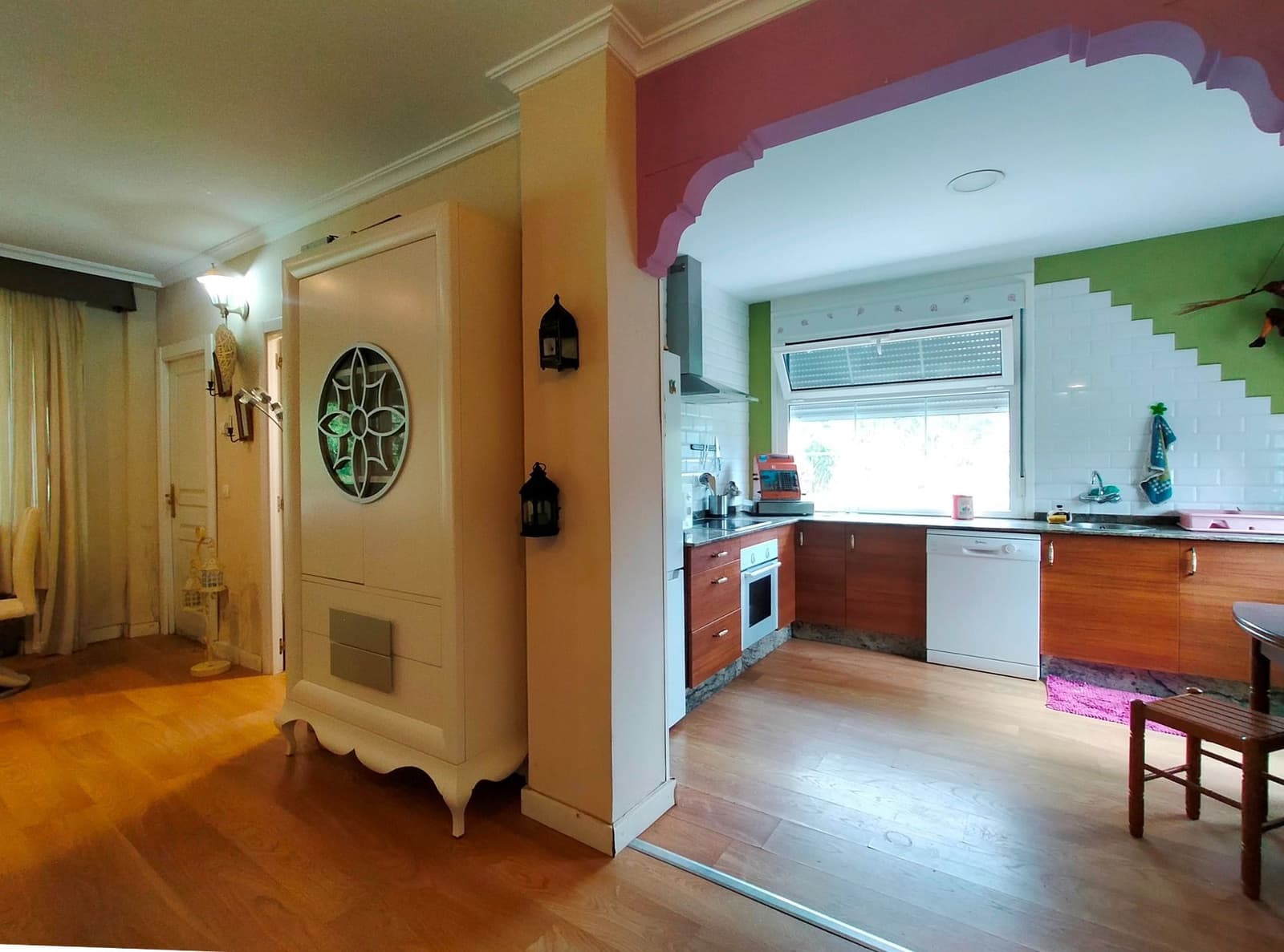 8 soveværelse Villa til salg i Pravia med garage - € 325.000 (Ref: 8887527)