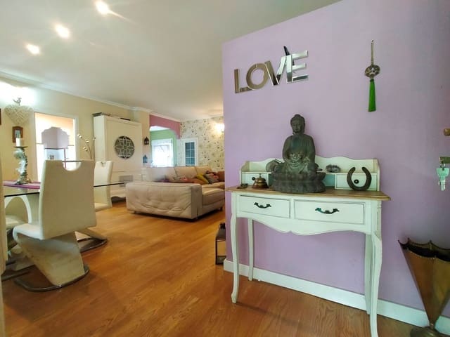 8 soveværelse Villa til salg i Pravia med garage - € 325.000 (Ref: 8887527)