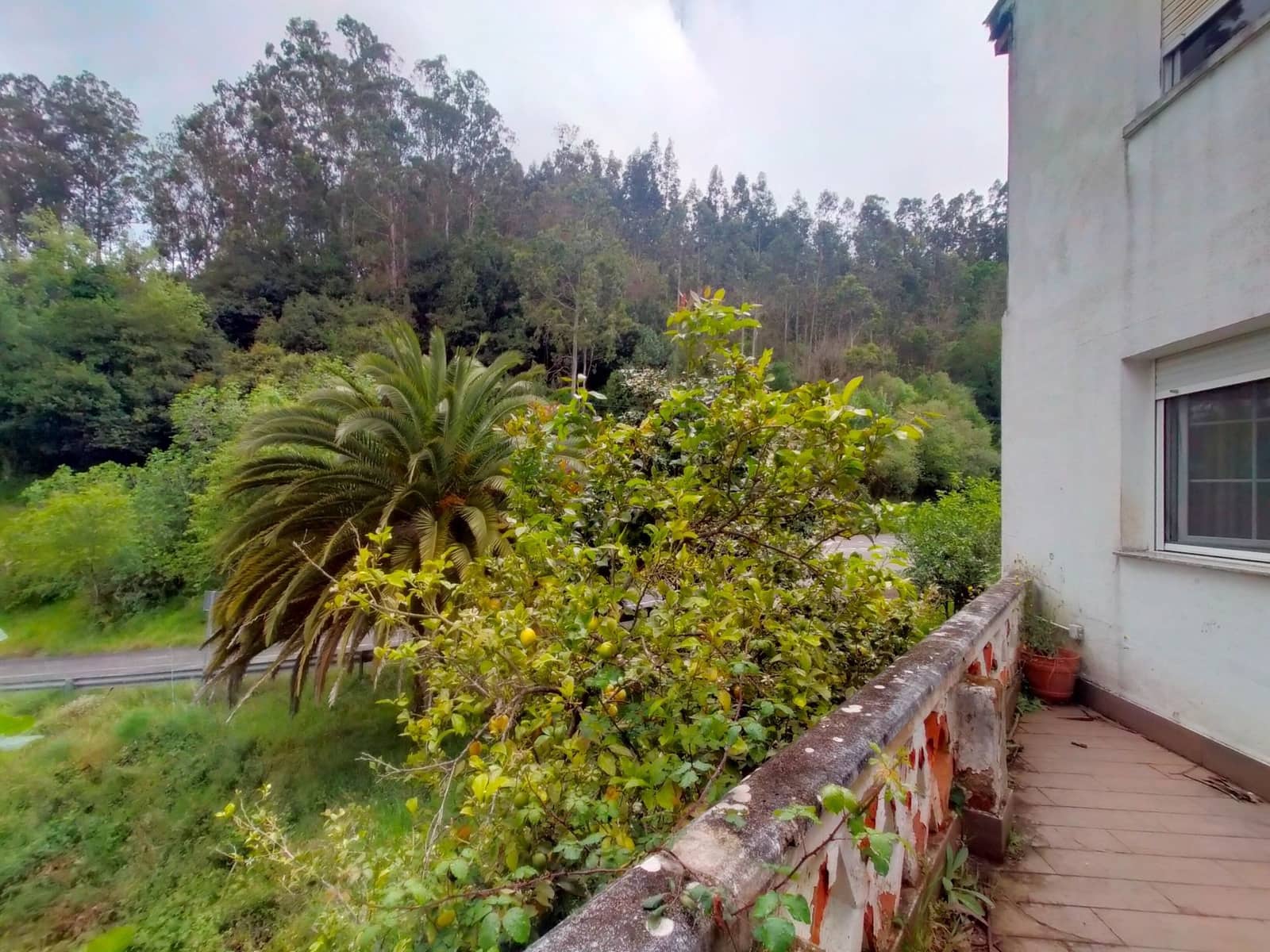 8 soveværelse Villa til salg i Pravia med garage - € 325.000 (Ref: 8887527)