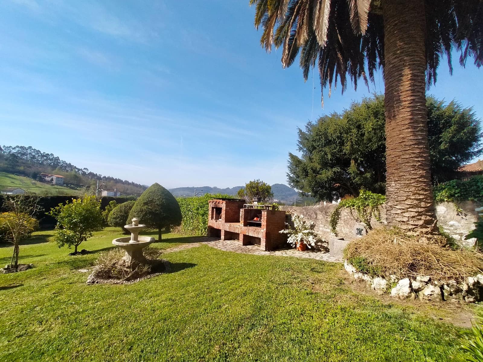 5 soveværelse Villa til salg i Pravia med swimmingpool garage - € 750.000 (Ref: 8926063)