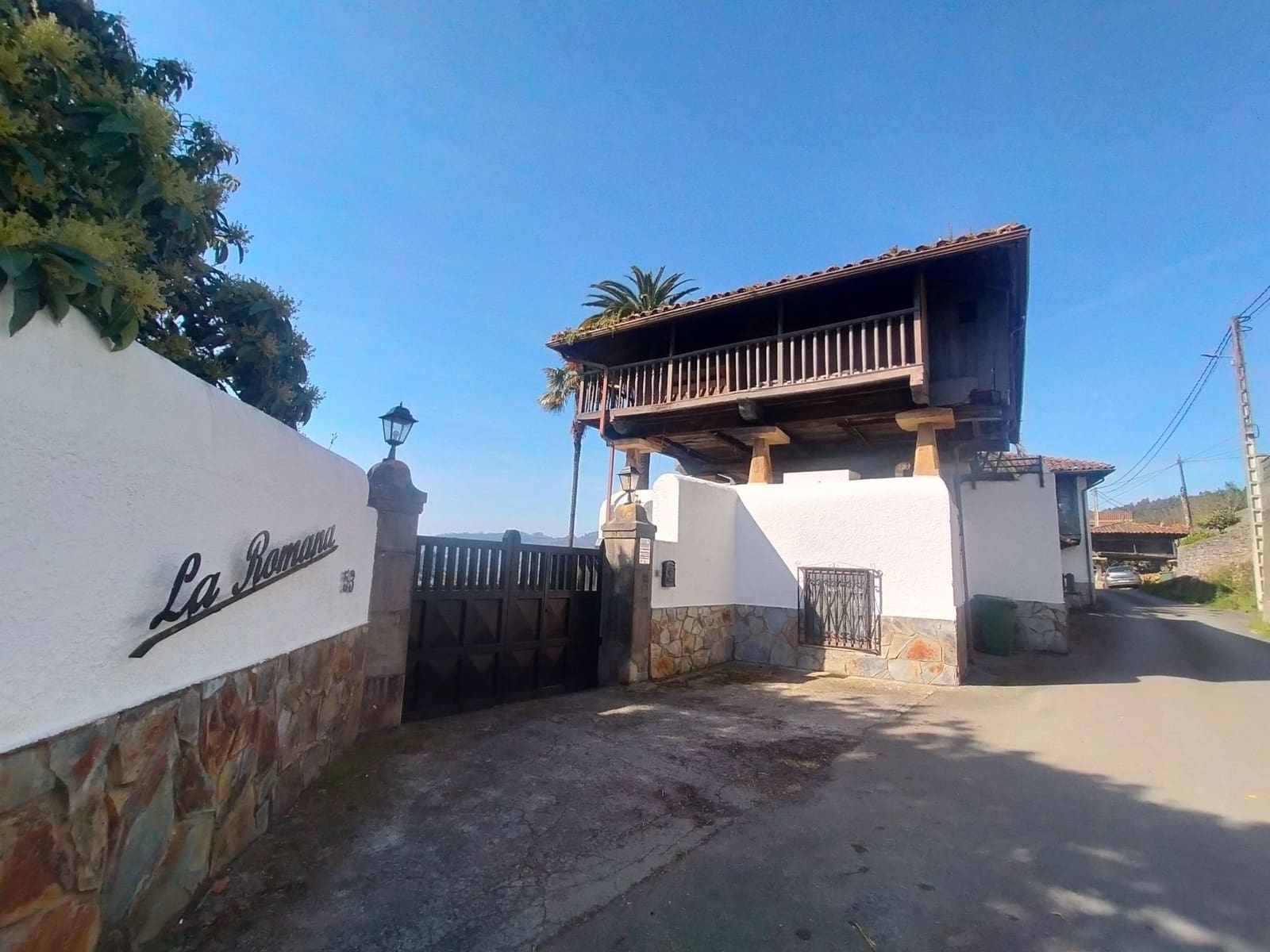 5 soveværelse Villa til salg i Pravia med swimmingpool garage - € 750.000 (Ref: 8926063)