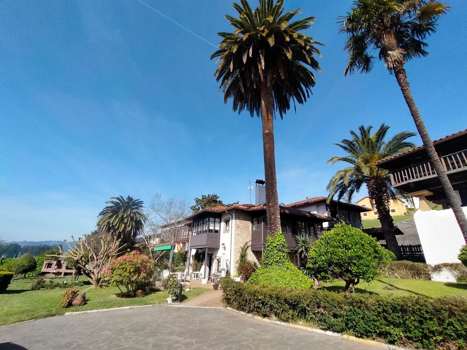 5 soveværelse Villa til salg i Pravia med swimmingpool garage - € 750.000 (Ref: 8926063)