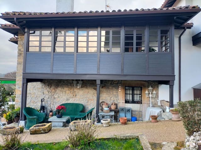 5 soverom Villa til salgs i Pravia med svømmebasseng garasje - € 750 000 (Ref: 8926063)