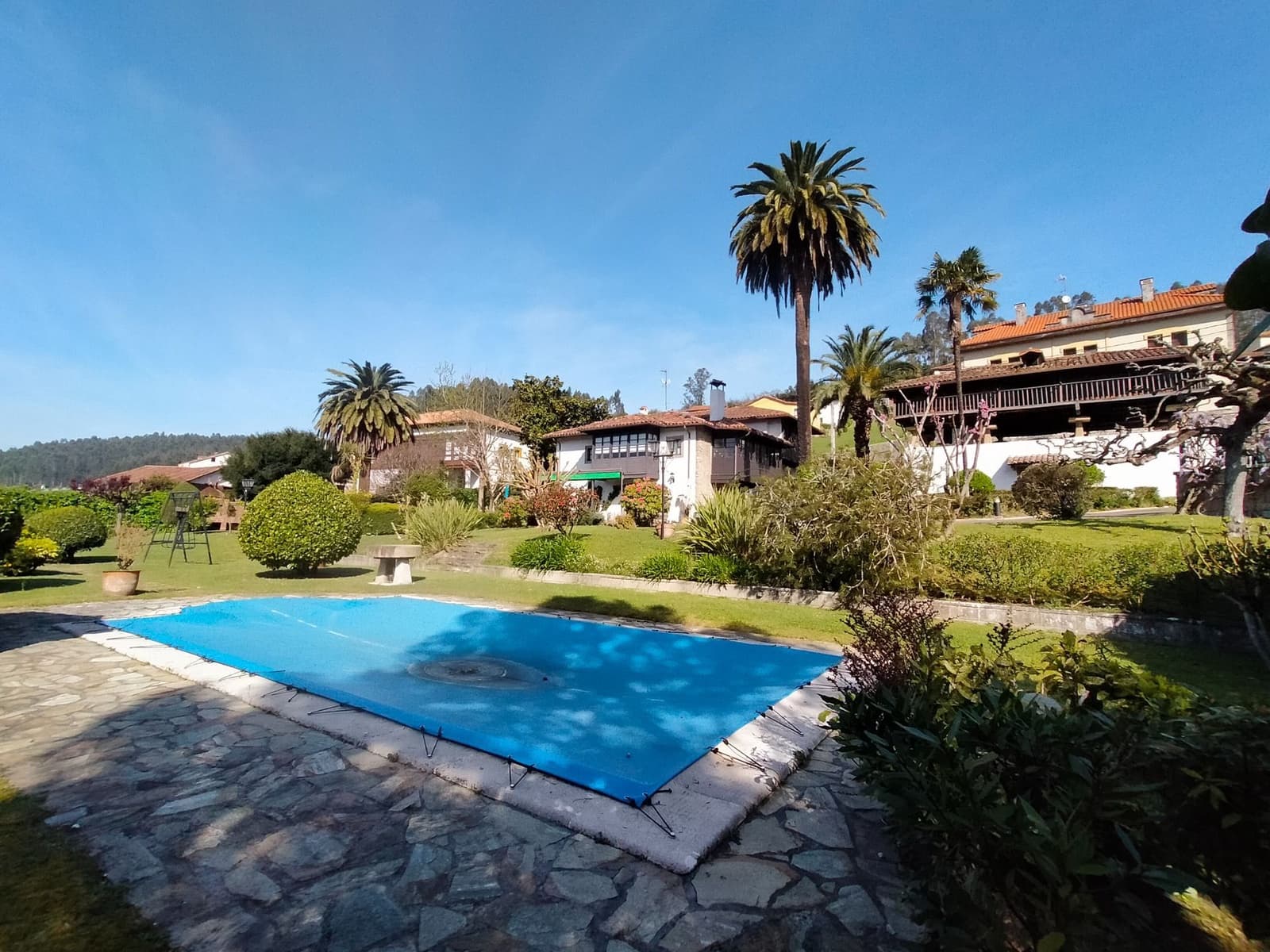 5 soveværelse Villa til salg i Pravia med swimmingpool garage - € 750.000 (Ref: 8926063)