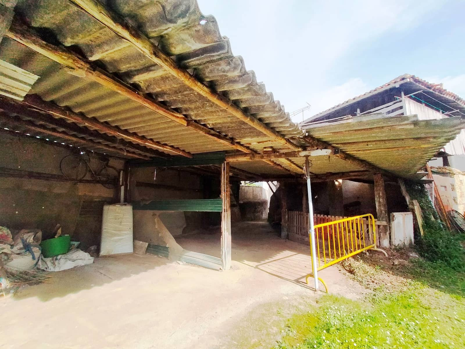 4 soveværelse Semi-Rækkehus til salg i Pravia med garage - € 165.000 (Ref: 8934881)