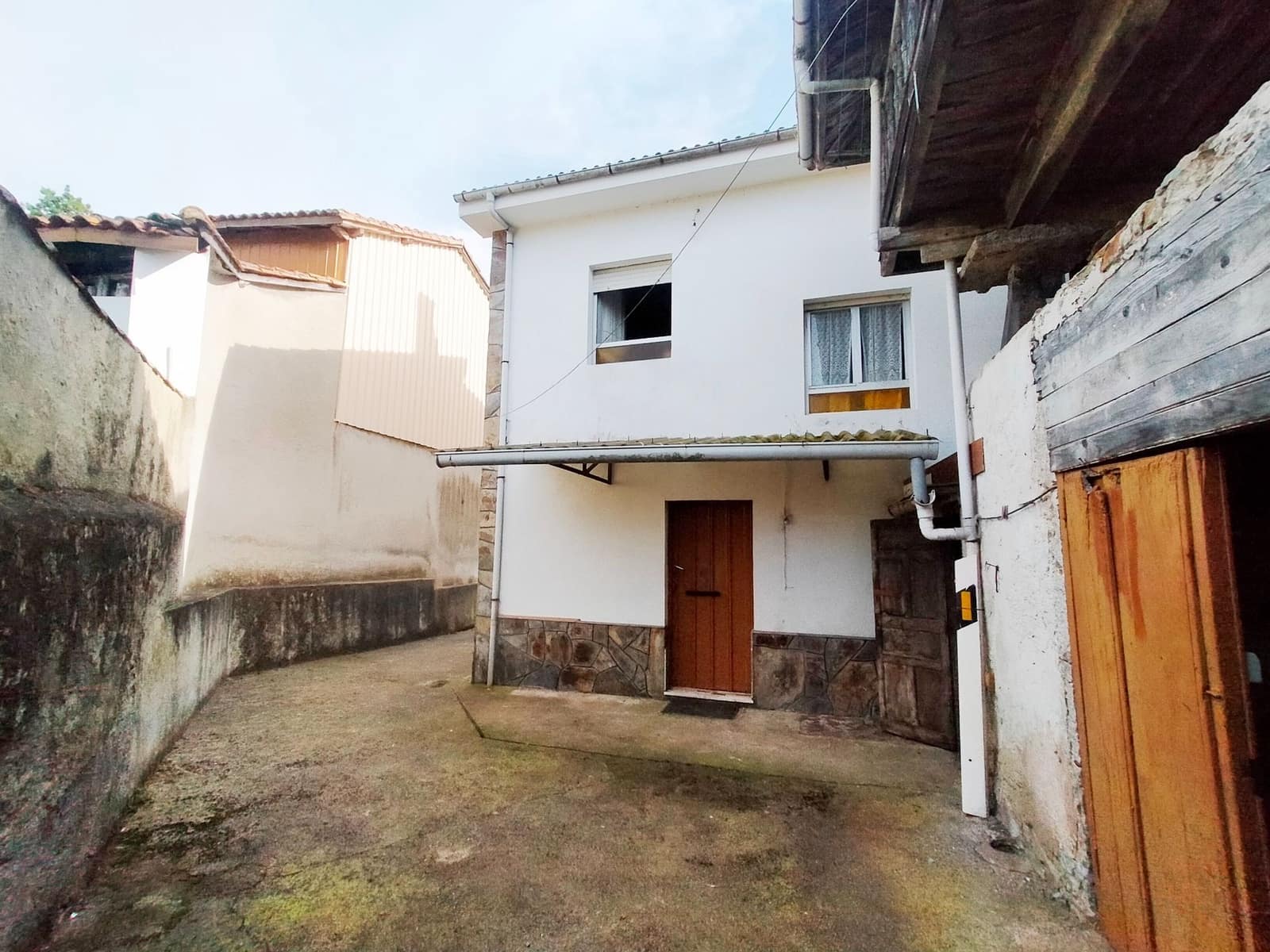 4 soveværelse Semi-Rækkehus til salg i Pravia med garage - € 165.000 (Ref: 8934881)