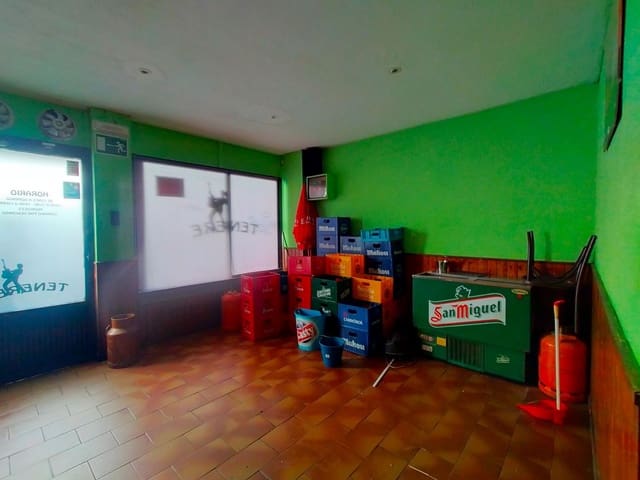 Erhverv til salg i Pravia - € 50.000 (Ref: 8980121)