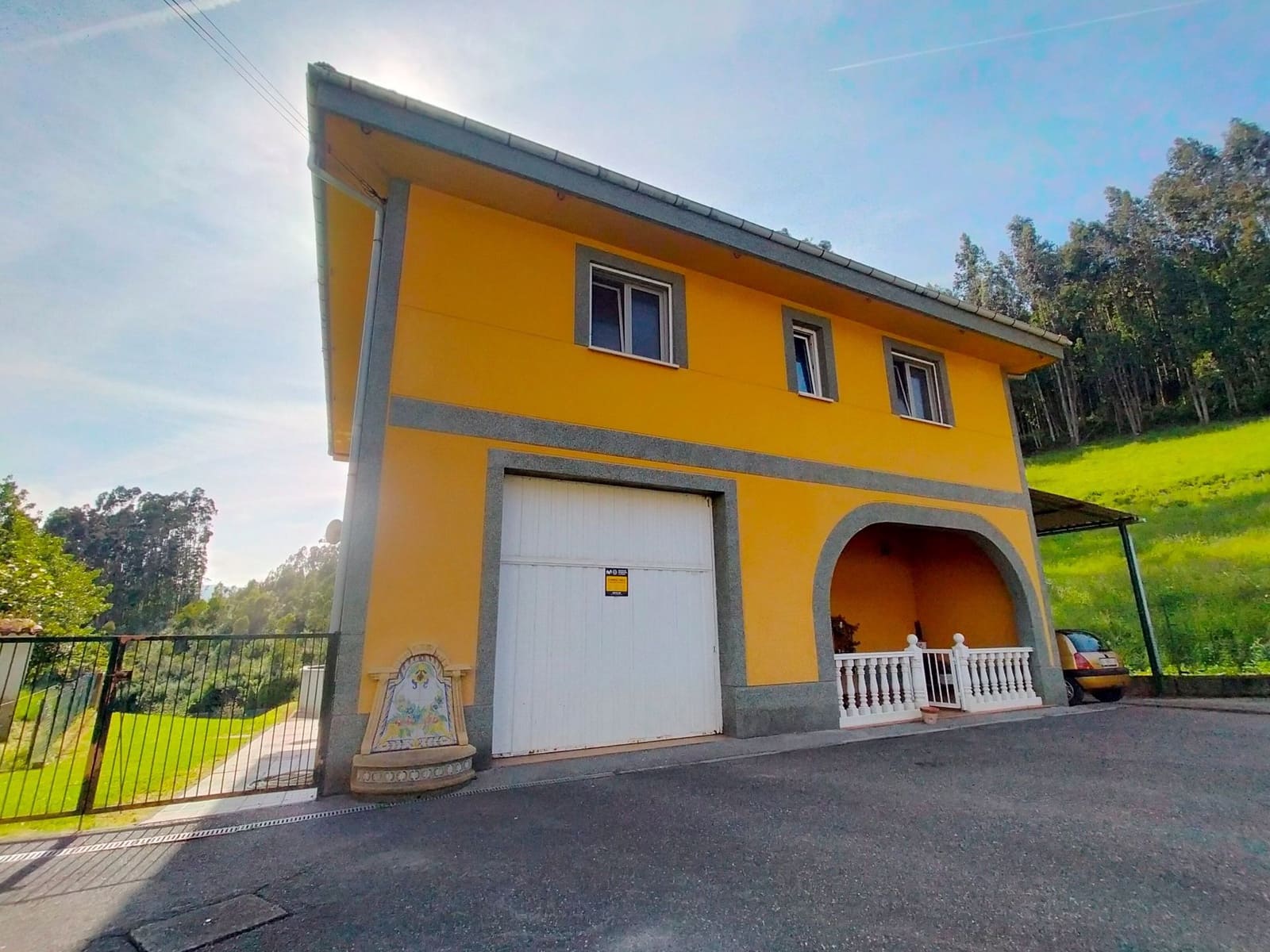3 soveværelse Villa til salg i Soto del Barco med swimmingpool garage - € 350.000 (Ref: 9017104)