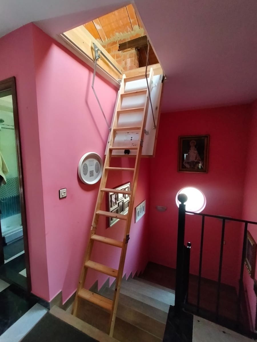 3 soveværelse Villa til salg i Soto del Barco med swimmingpool garage - € 350.000 (Ref: 9017104)