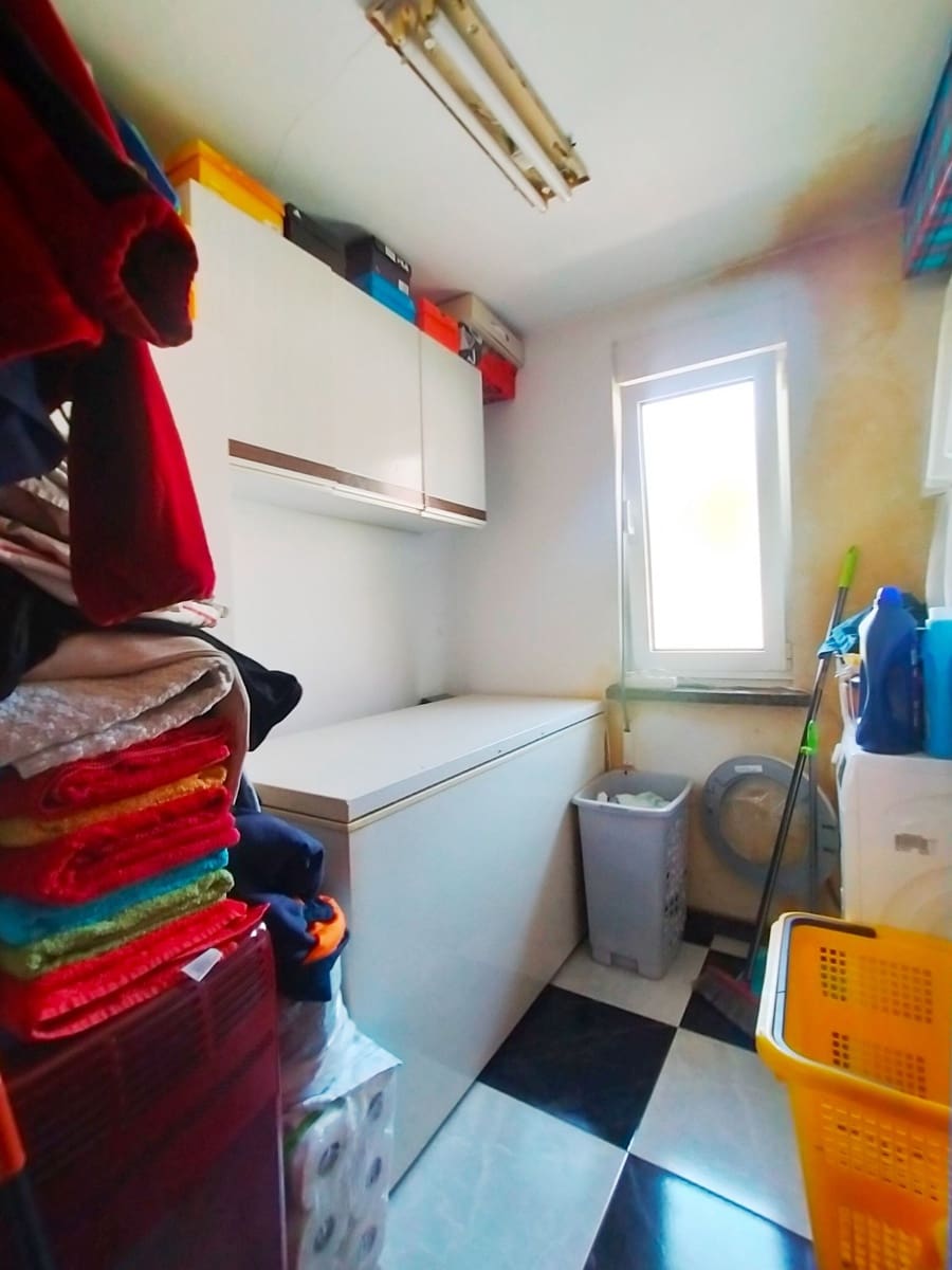 3 soveværelse Villa til salg i Soto del Barco med swimmingpool garage - € 350.000 (Ref: 9017104)