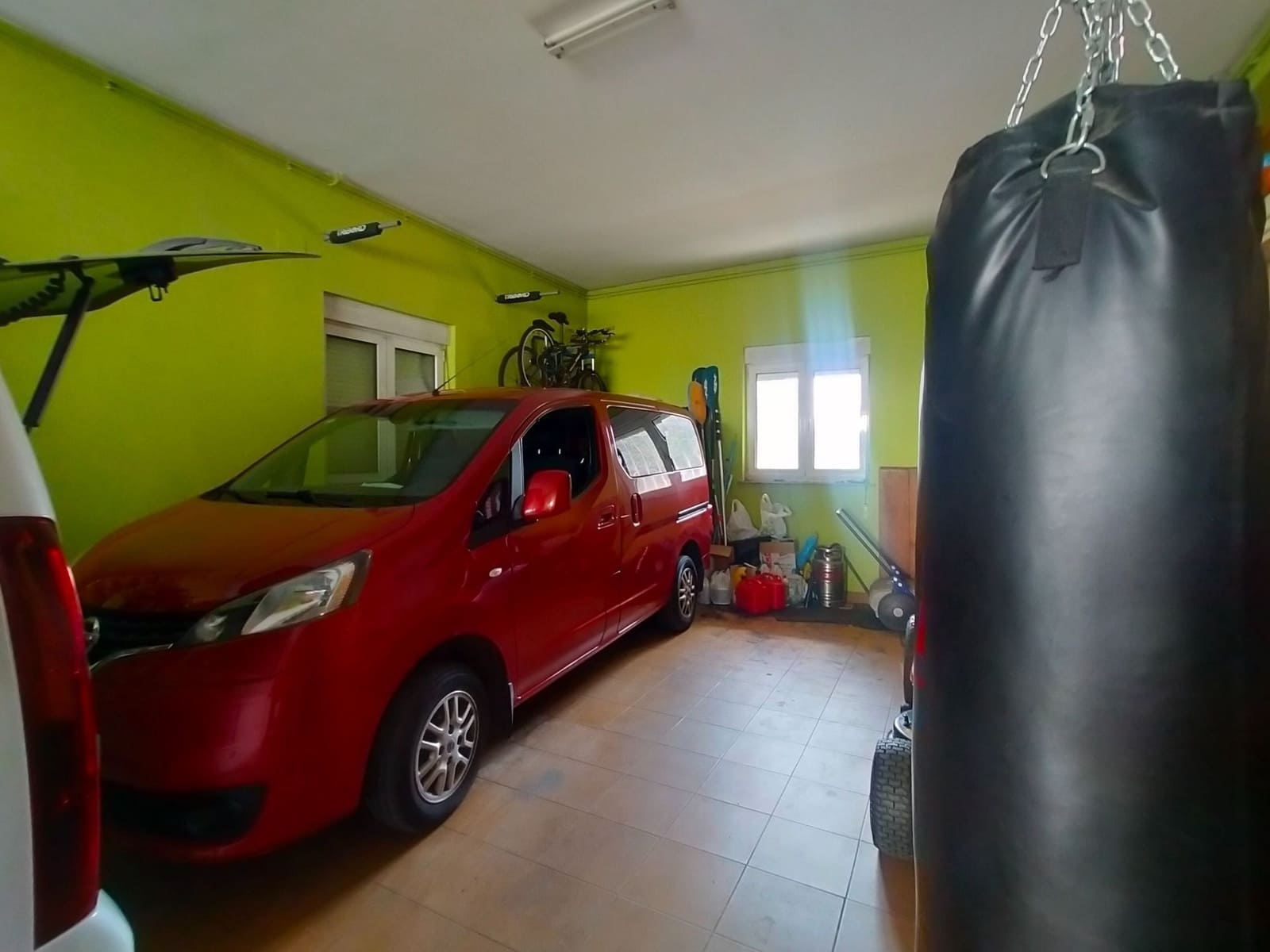 3 soveværelse Villa til salg i Soto del Barco med swimmingpool garage - € 350.000 (Ref: 9017104)