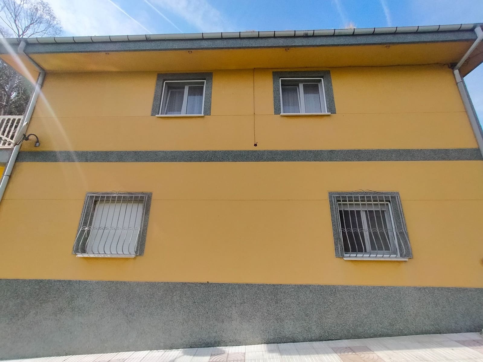 3 soveværelse Villa til salg i Soto del Barco med swimmingpool garage - € 350.000 (Ref: 9017104)