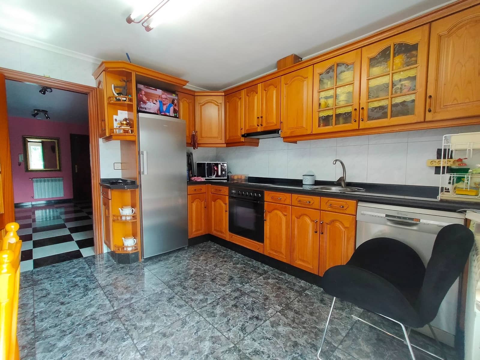 3 soveværelse Villa til salg i Soto del Barco med swimmingpool garage - € 350.000 (Ref: 9017104)