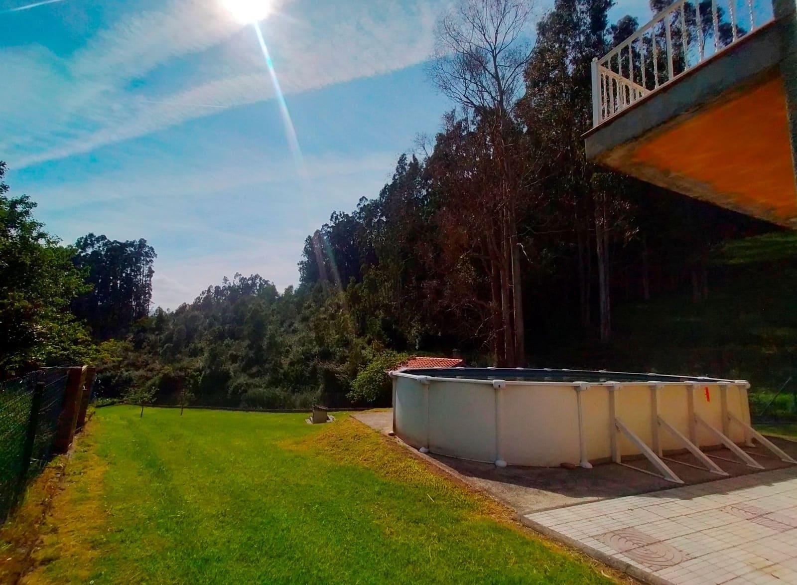 3 soveværelse Villa til salg i Soto del Barco med swimmingpool garage - € 350.000 (Ref: 9017104)