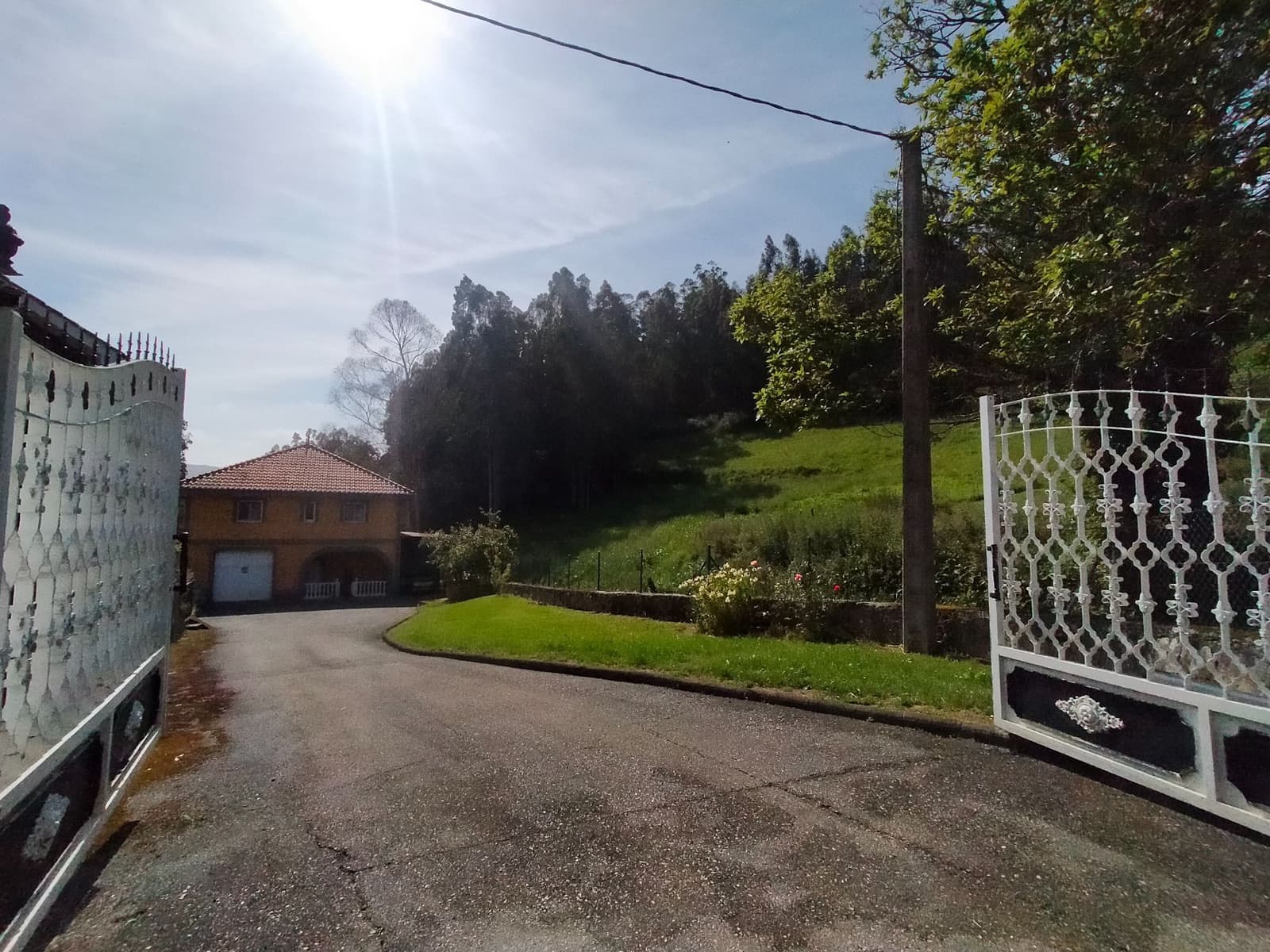 3 soveværelse Villa til salg i Soto del Barco med swimmingpool garage - € 350.000 (Ref: 9017104)