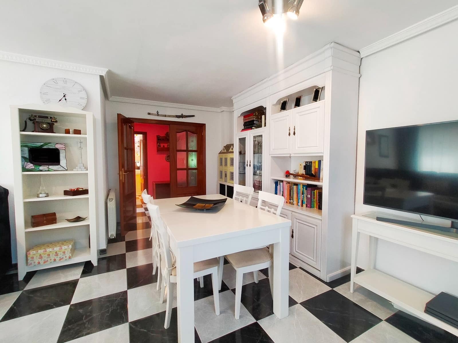 3 soveværelse Villa til salg i Soto del Barco med swimmingpool garage - € 350.000 (Ref: 9017104)