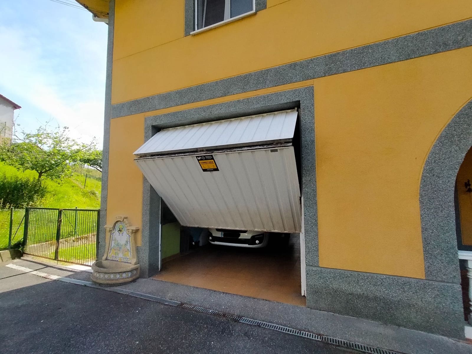 3 soveværelse Villa til salg i Soto del Barco med swimmingpool garage - € 350.000 (Ref: 9017104)