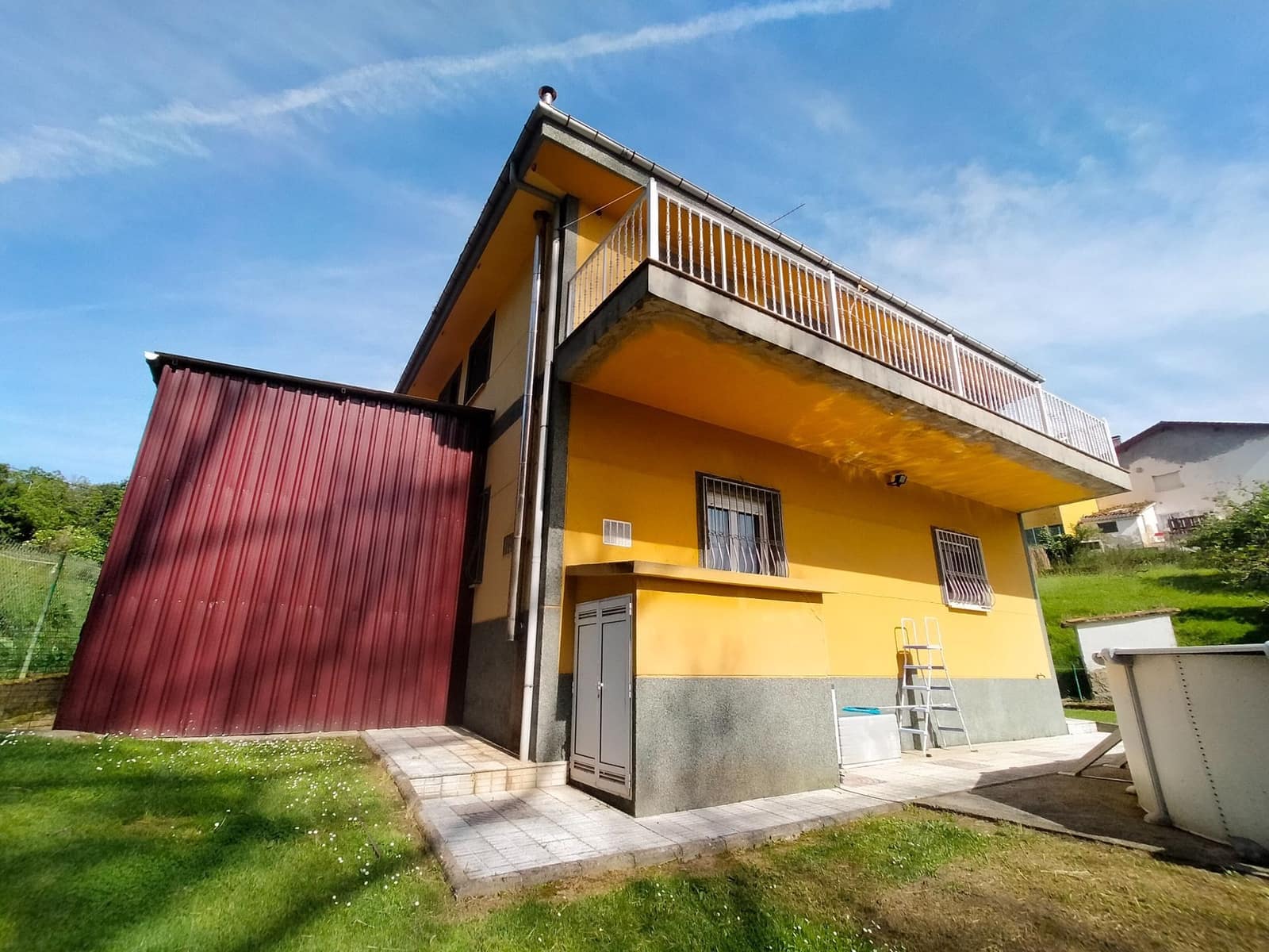 3 soveværelse Villa til salg i Soto del Barco med swimmingpool garage - € 350.000 (Ref: 9017104)