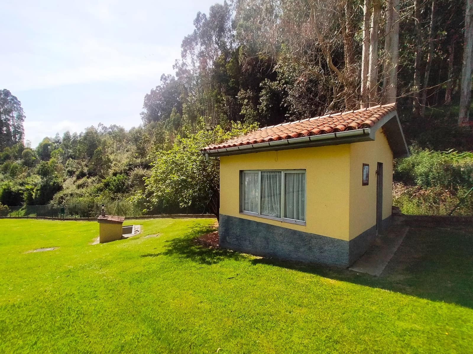 3 soveværelse Villa til salg i Soto del Barco med swimmingpool garage - € 350.000 (Ref: 9017104)