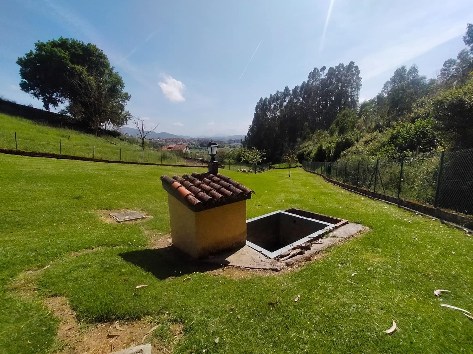 3 soveværelse Villa til salg i Soto del Barco med swimmingpool garage - € 350.000 (Ref: 9017104)