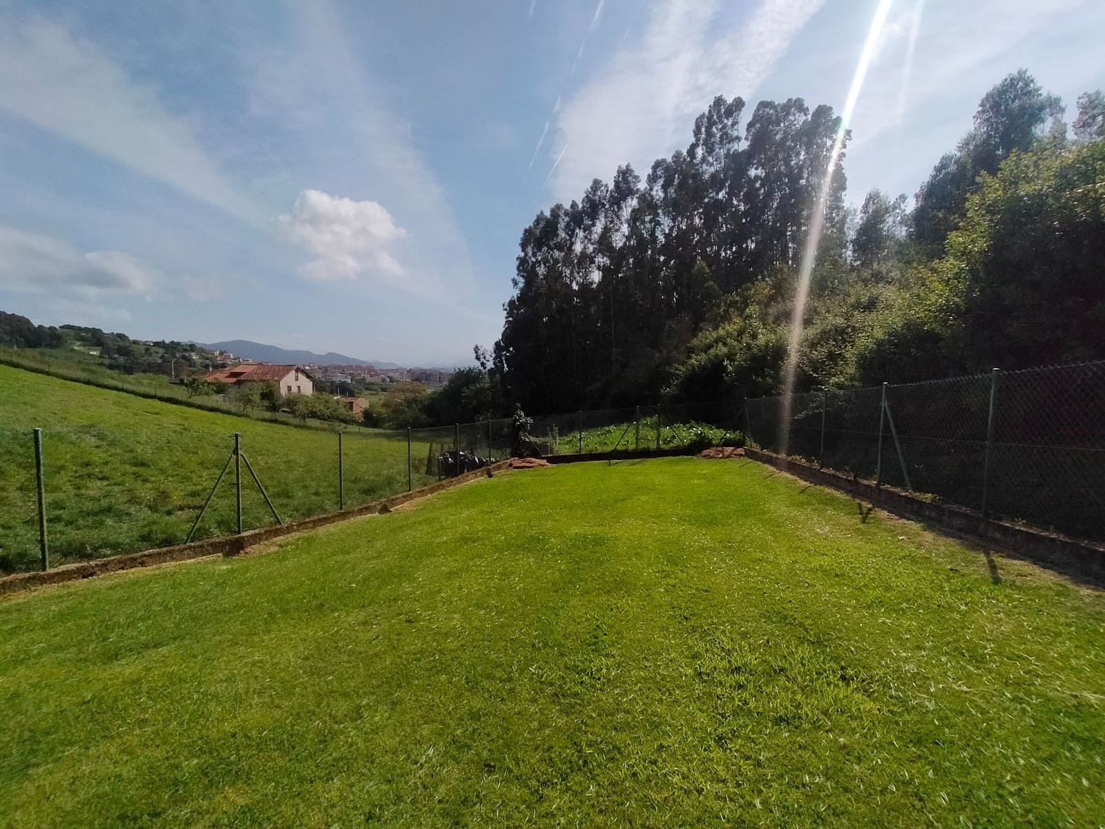 3 soveværelse Villa til salg i Soto del Barco med swimmingpool garage - € 350.000 (Ref: 9017104)