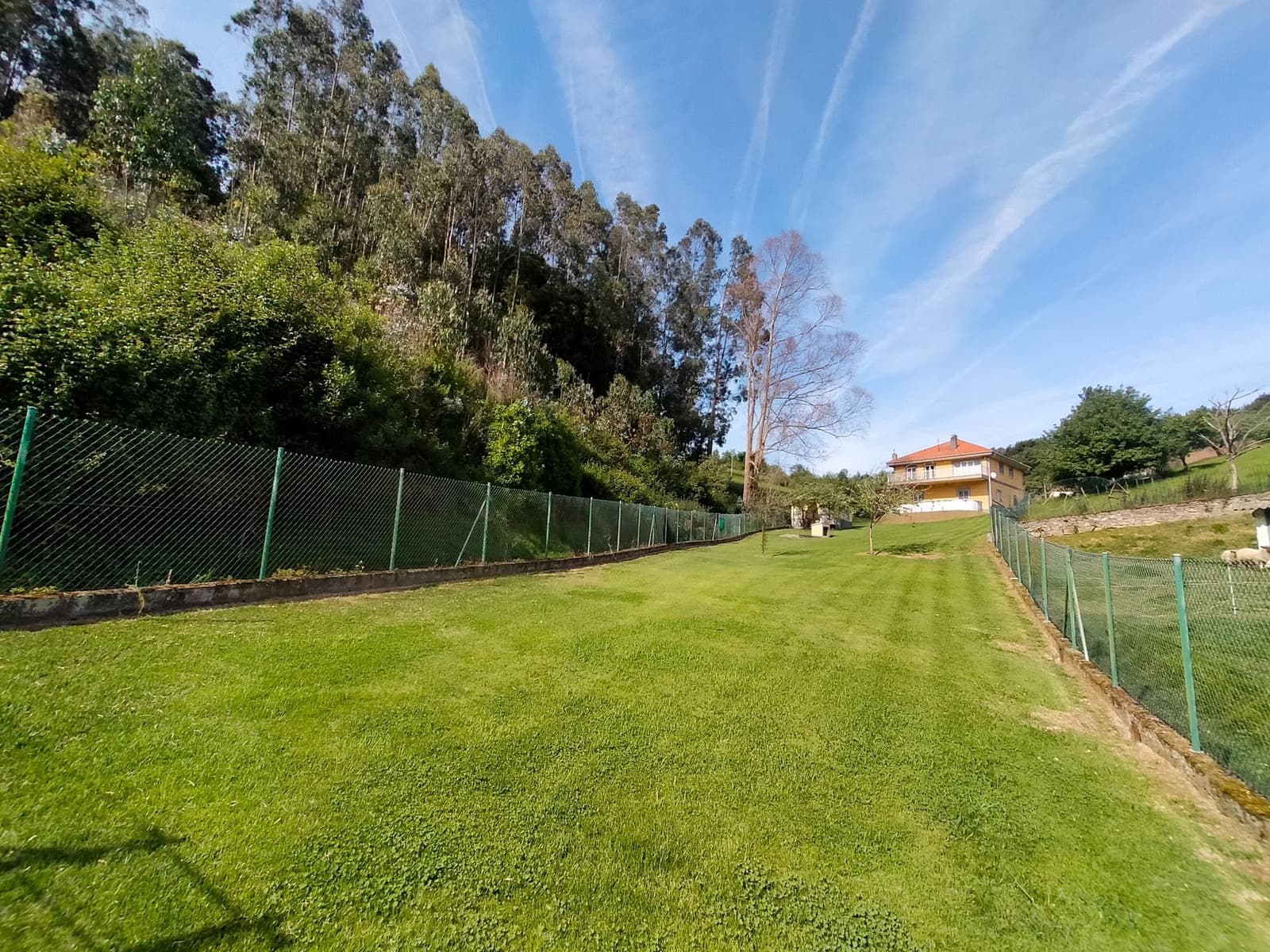 3 soveværelse Villa til salg i Soto del Barco med swimmingpool garage - € 350.000 (Ref: 9017104)